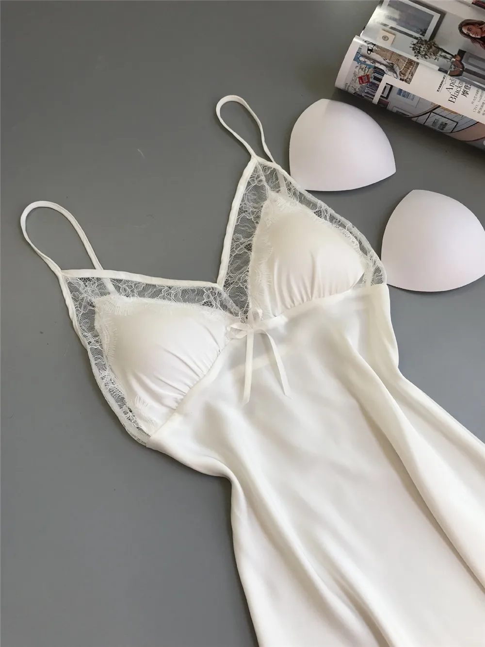 8381538373_1412111203_