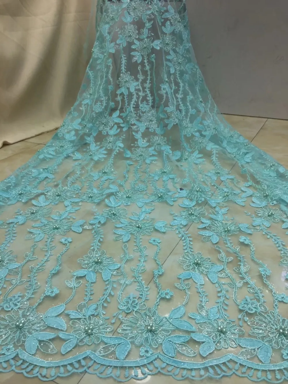 

Newly arrived 2019 high quality French lace embroidery fabric with beads nice lady dress