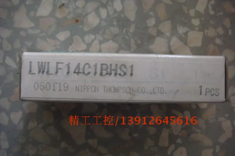 

[SA] Positive! New original Japanese imported IKO linear guide rail slider LWLF14C1BHS1