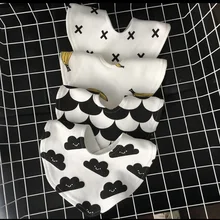 Детское хлопковое трехслойное газовое полотенце для младенцев, муслиновые хлопковые детские слюнявчики для младенцев, банданы для детей, нагрудники DR0098