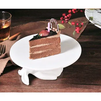 

Porcelain cake plate Ceramic white rabbit foot holder creative home decorations ceramic ornaments accessories tea pastry tray
