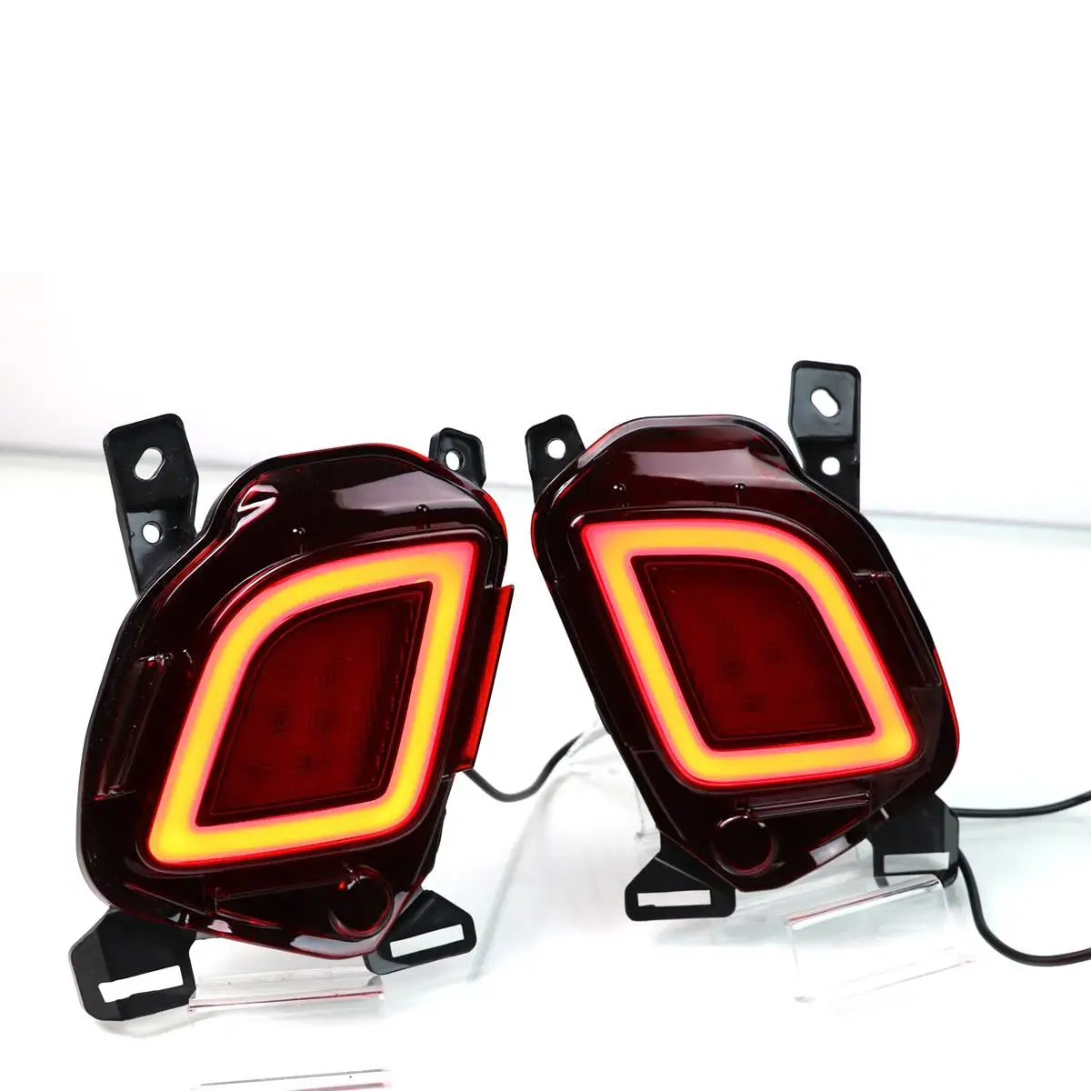 2PCS Multi-functions Car LED Rear Fog Lamp Bumper Light Brake Tail Light Reflector For Toyota Highl - 33035057130