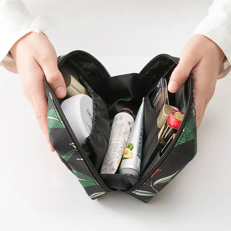 

Waterproof Travel Kit Polyster Toiletry Bags Printing Women Cosmetic Bag for Make Up Small Makeup Packing Organization