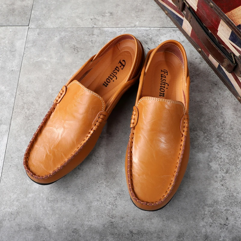 

Men Genuine Leather Casual Shoes Men Driving Moccasins Shoes Mens Slip-on Light Loafers 2019 Spring Men Flat Footwear Big Size