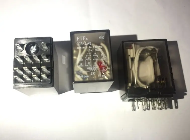 

FCR4LA8 220VAC 5A 240VAC/30VDC DIP14 FIF 4 к C (с hte LED) реле (MY4N-J, HF18FF) Полная замена, новый и оригинальный