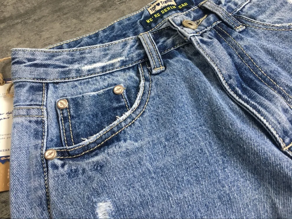 2019 Высокая талия облегающие прямые джинсы жемчуг 3 цвета шипованные нерегулярные ноги кисточкой джинсовые брюки с дырками Модные