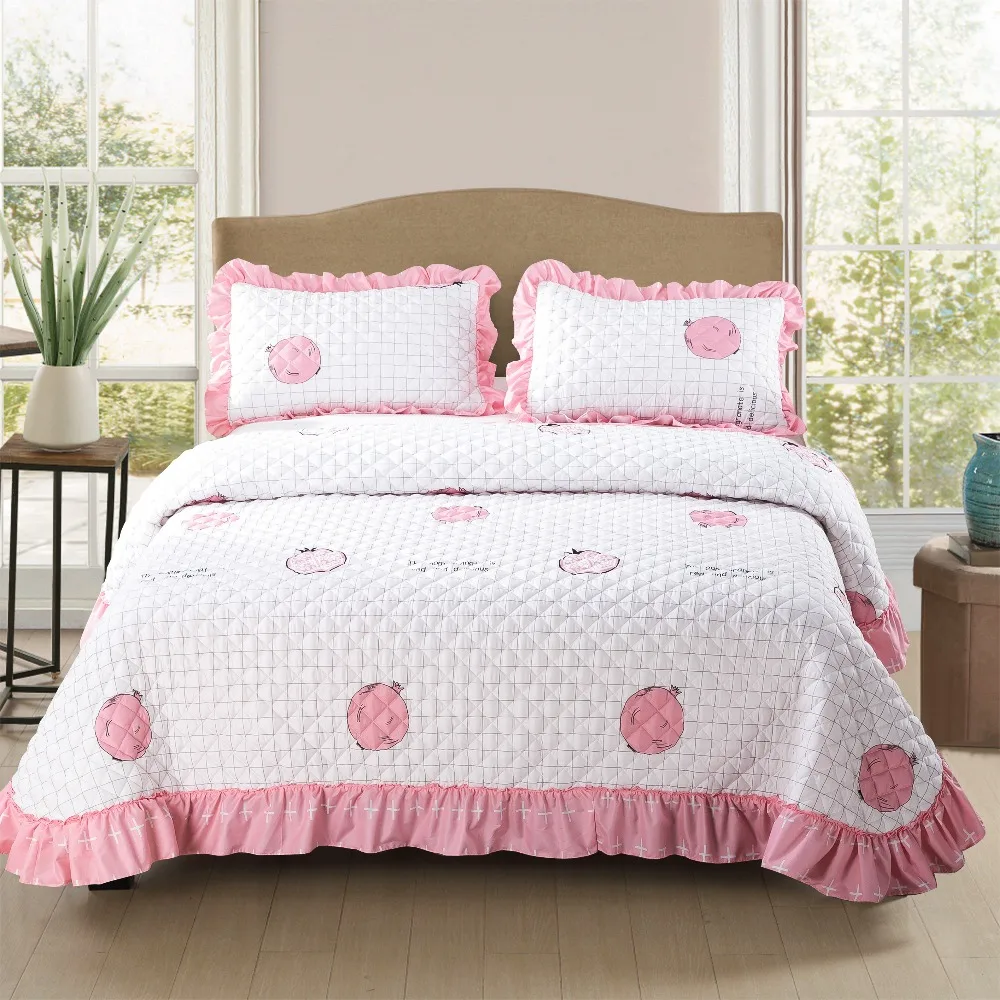 2019 New Patchwork Summer Quilt Bedspread Bedcover Fruit printed Ruffle Quilting Quilts Pastoral Patchwork Quilt 3pcs