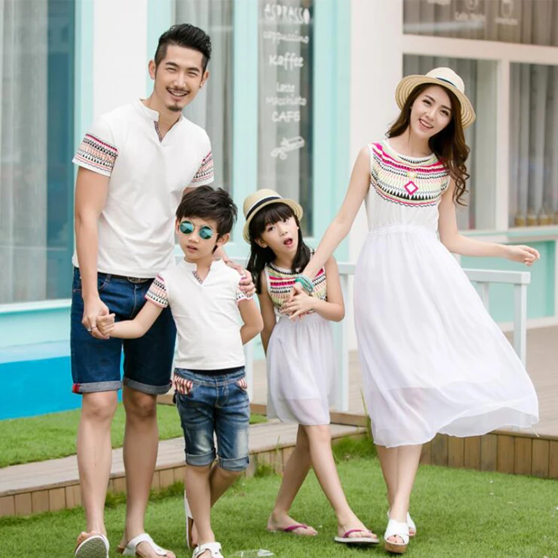 

Family Matching Outfits Father Son Funny Man Kid Tops Tees 100% Cotton T-shirt Summer Mom Daughter Clothes Ethnic Style Dress