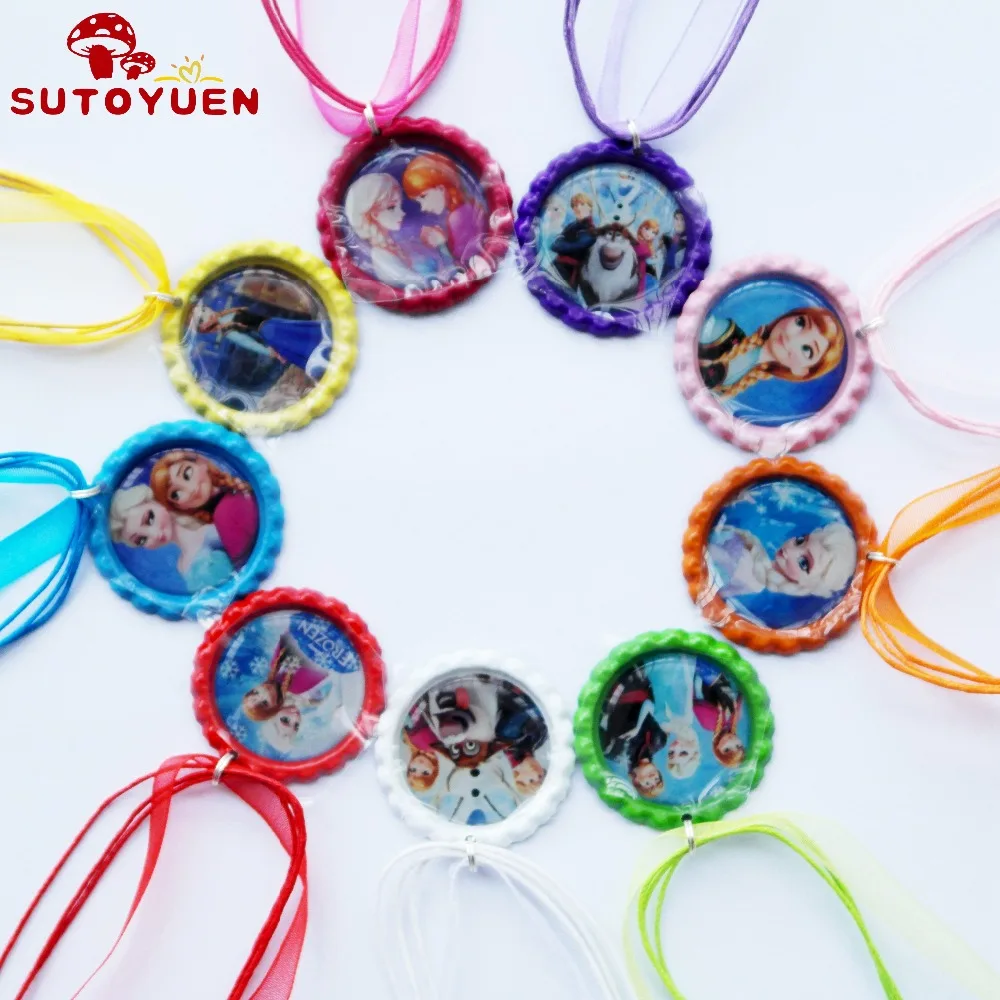 

Sutoyuen Necklace Bottle Cap Necklaces & Pendants Anna&Elsa Necklace Party Favors Girls Jewelry Gifts for Kids 5pcs/lot