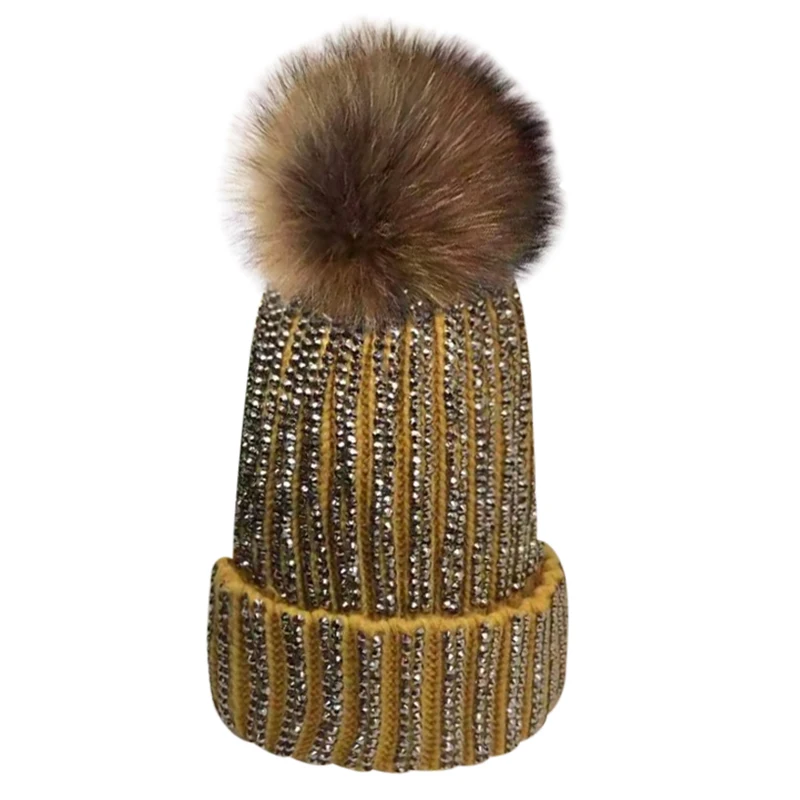 pom pom hat (18)