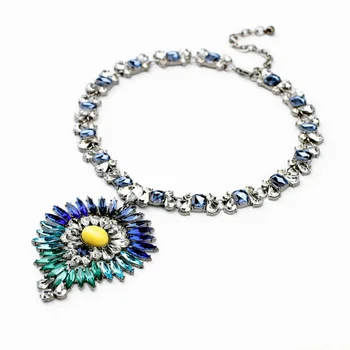 

Bulk Price Handcraft Dress Match 2014 Best Seller Glass Zinc Alloy Glass Stone Chain Blue Marquise Flashing Pendant Necklace