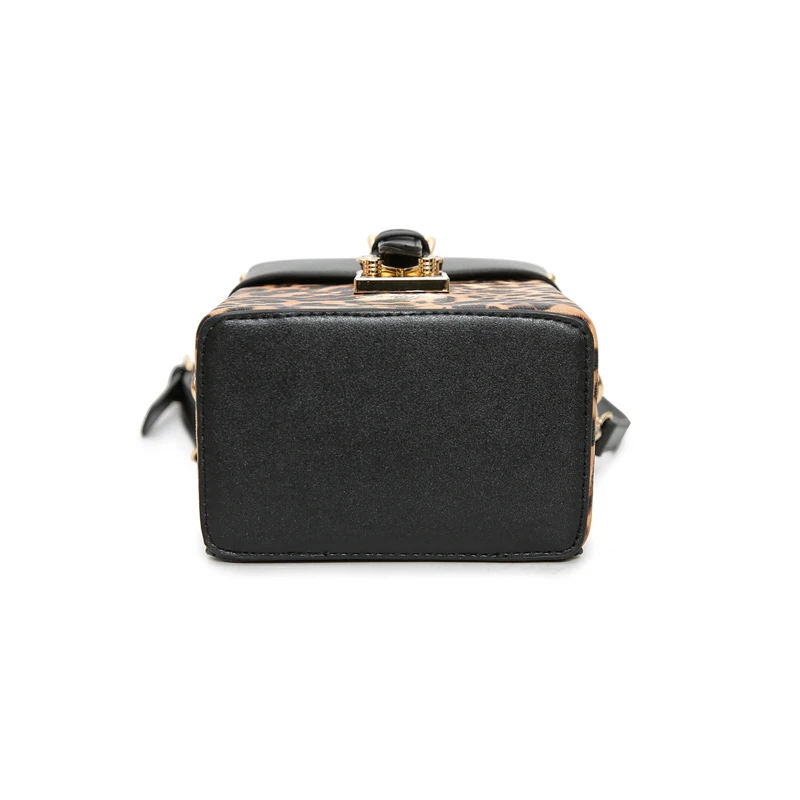 Fashion Women Leopard Rivet Handbag INS Popular Hot Female Exquisite Shoulder Bags Mini Box Ladies Travel Handle Bolsa SS3484 (11)