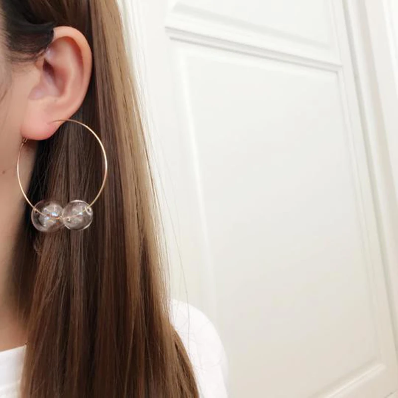

Simple Style Gold Tone Clear Glass Bubble Hoop Earrings For Women 2019 Charming Clear Double Glass Balls Earrings Girls bijoux