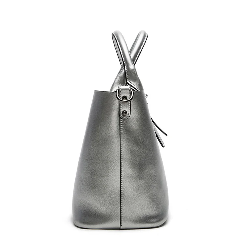 Silver Genuine Leather Shoulder Bags for women 2018 High Quality Luxury Handbags Messenger Bag Big Tote Ladies Hand Bags bolsas Silver Genuine Leather Shoulder Bags for women 2018 High Quality Luxury Handbags Messenger Bag Big Tote Ladies Hand Bags bolsas