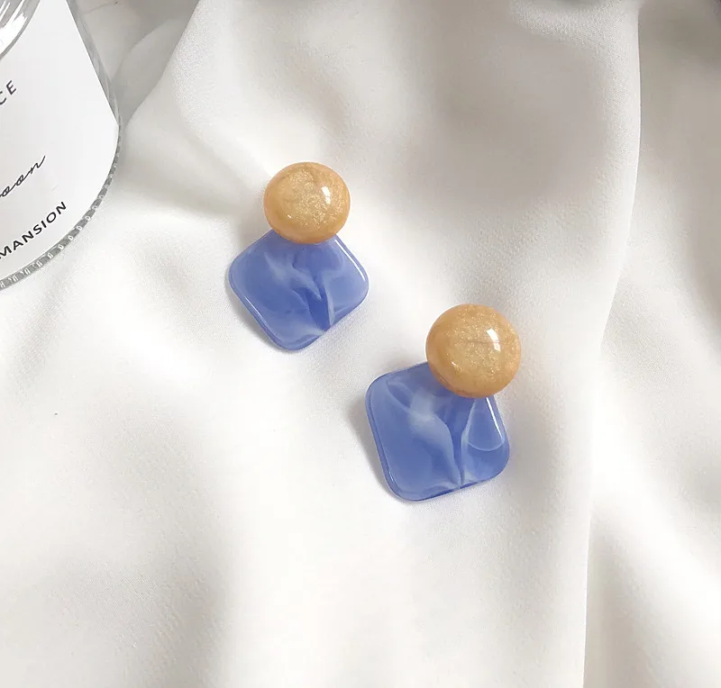 

Free Shipping Geometric Cute Mixed Color Resin Stud Earring