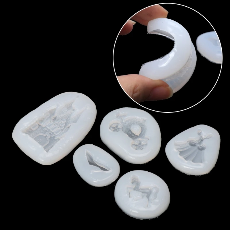 

5Pcs Castle Pumpkin Car Crystal Shoe DIY Silicone Mold Fairy Tale Jewelry Making