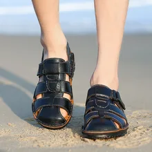 Качественные мужские сандалии из натуральной кожи с закрытым носком; сезон лето; коллекция года; дышащие кожаные сандалии-гладиаторы; мужская пляжная обувь; Цвет Черный