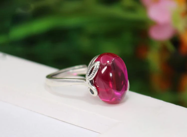 oval0556