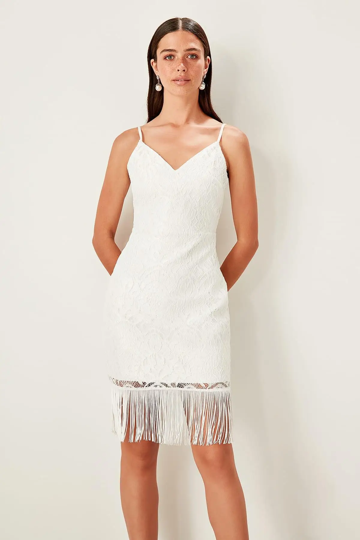 

Trendyol Raw White Tassel Dress TPRSS19FZ0469