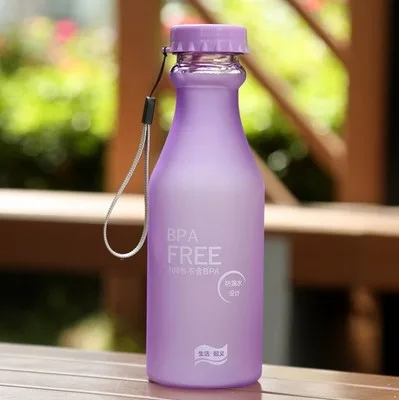 Модный яркий матовый герметичный пластиковый чайник 550 мл без бисфенола, портативная бутылка для воды для путешествий, йоги, бега, кемпинга - Цвет: purple