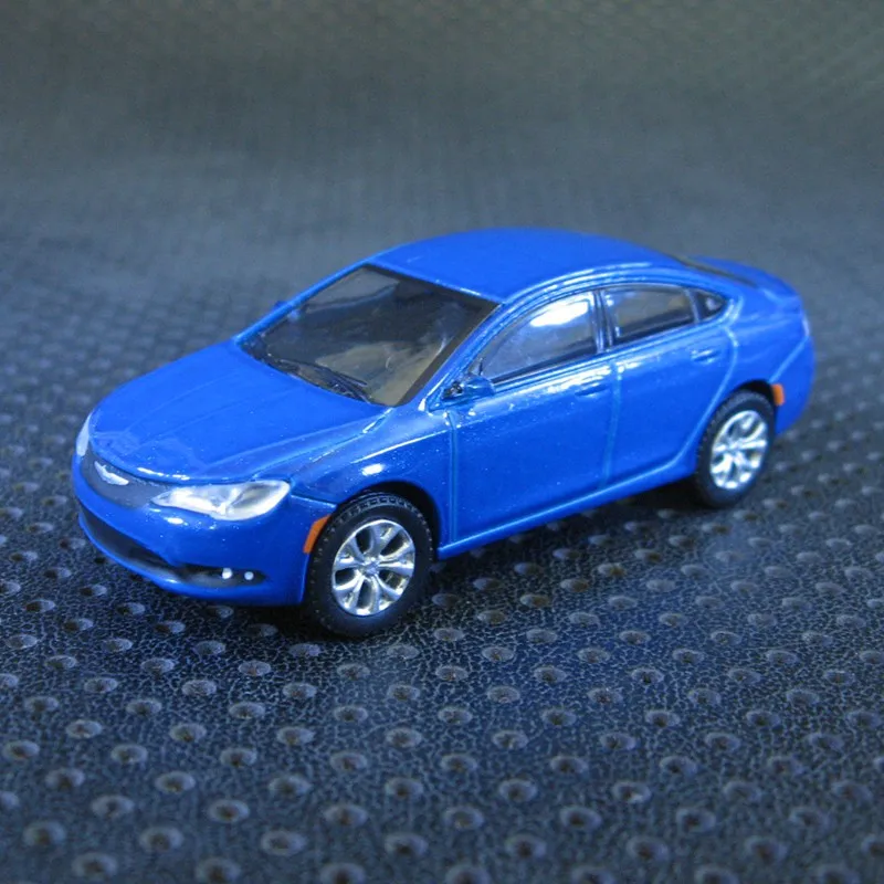 Green Light 164 2015 Chrysler 200S boutique alloy car toys for