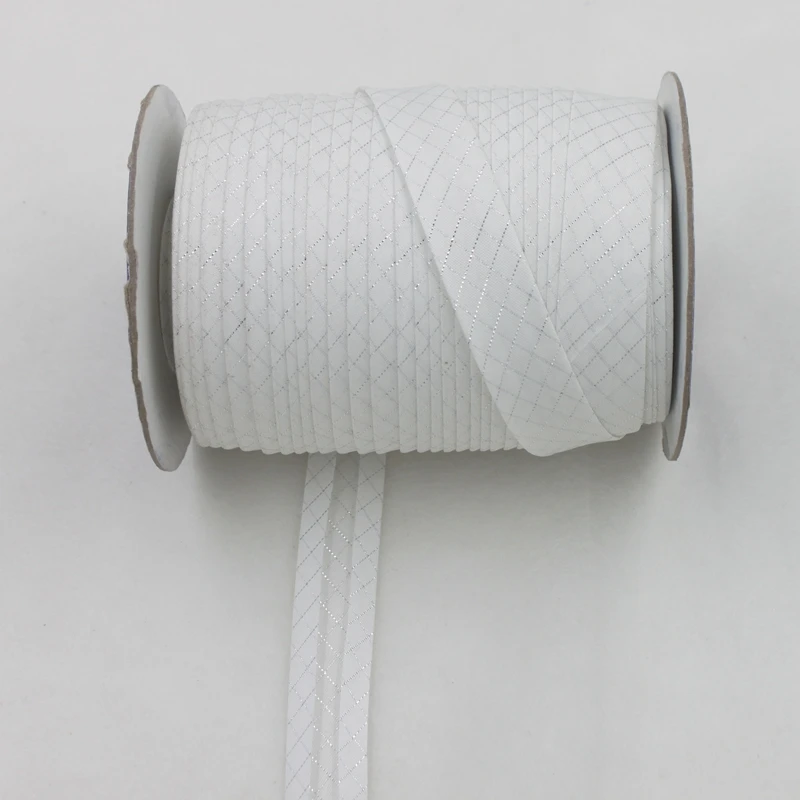 Полиэфирная 3/"(20 мм) серебристая металлическая лента для переплета косой ленты для пошив одежды «сделай сам» и обрезки 50 ярдов/рулон