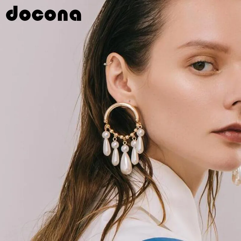 

docona Elegant Gold Color Imitation Pearls Pendant Earrings for Women Girl Round Pearl Drop Dangle Earring Pendientes 3870