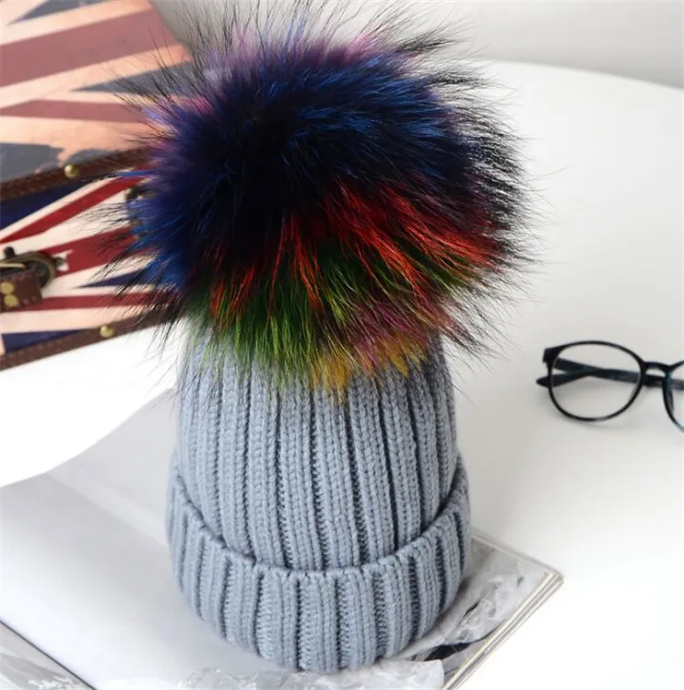 Зимние Разноцветные Вязаные шапки с помпоном из натурального меха, Детские повседневные плотные Акриловые Полосатые зимние шапки для девочек