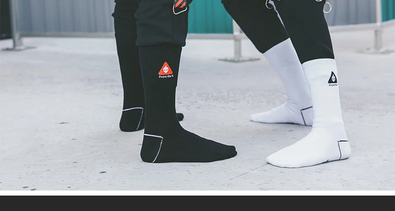 Треугольник дьявол Аватар узор черный стиль улица хип хоп хлопок пара носки для скейтбординга Ins Harajuku модные крутые мужские/женские носки