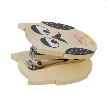 

Creative Wood Cartoon Owl Stapler Stationery Set Paper Office Binding Supplies Paper Binding Binder Book 6.8*5.4cm, 1 PC