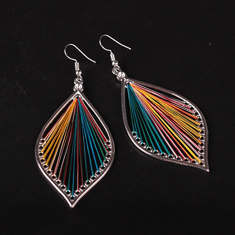 

Bohemian Handmade Weave Leaf Earring for Women Exaggerated Eardrop Women Ethnic Dangle Pendants Fashion Jewelry O3E787
