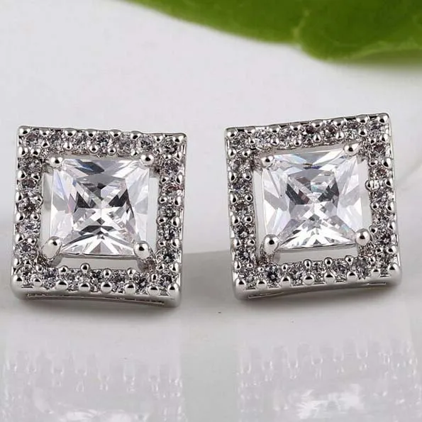 

NEW luxury shiny cz earrings women jewelry beautiful cz square stud earrings Party jewelry wholesale