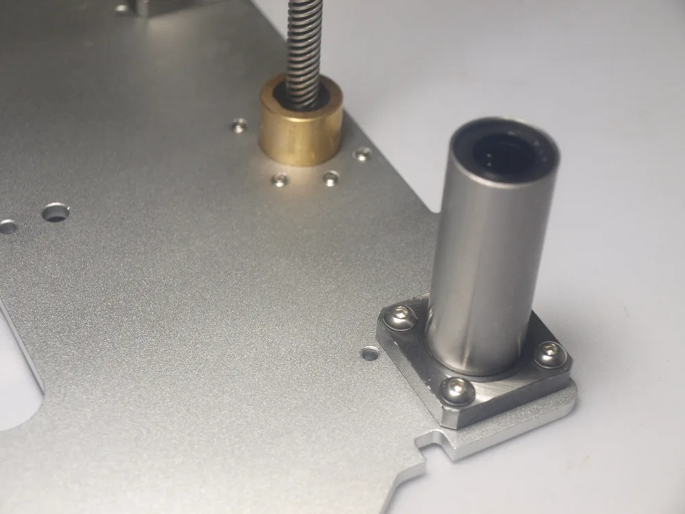

Utimaker 2 3D printer accessories light Z Print Table Base Plate anti-backlash POM nut LMK12LUU