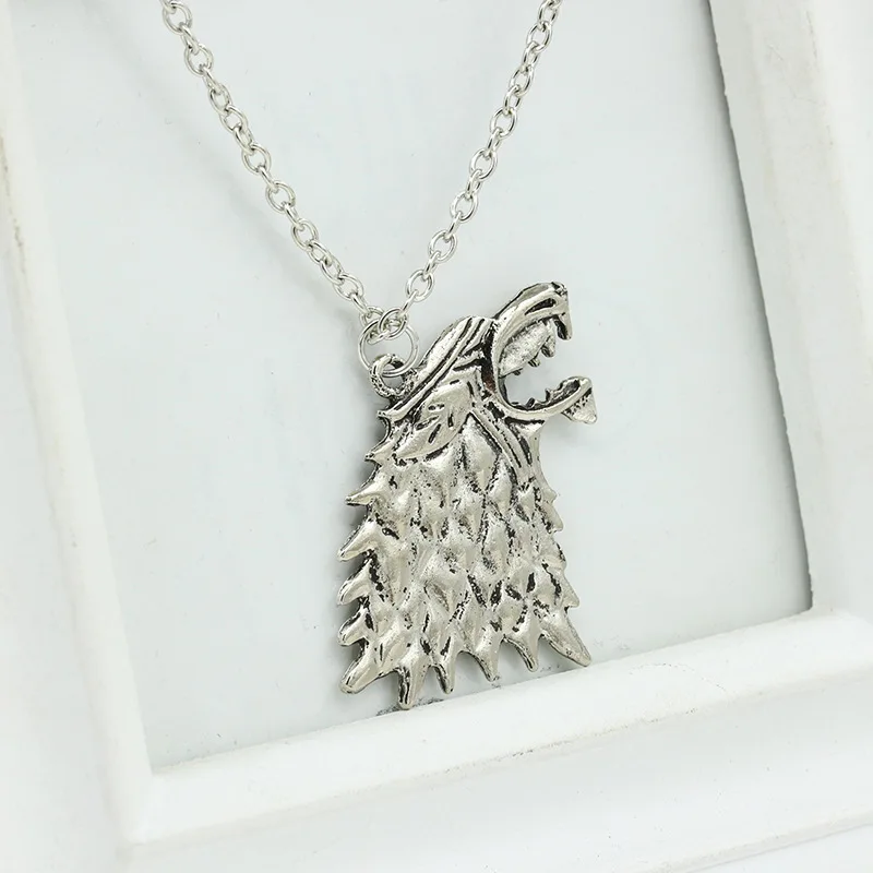 Game of Thrones Stark Roaring Wolf Head Pendant Silver Necklace for Women Men Game of Thrones Stark Roaring Wolf Head Pendant Silver Necklace for Women Men