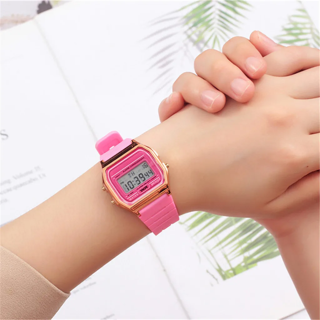 New Fashion gold silver Silicone Couple Watch digital watch square military men women dress sports watches watch A4