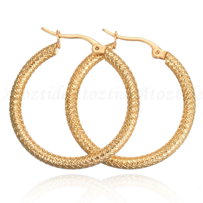 Top-Quality-Paparazzi-Carved-Stainless-Steel-Hoop-Earrings-For-Women-Gold-Color-Punk-Rock-Round-Circle (2)