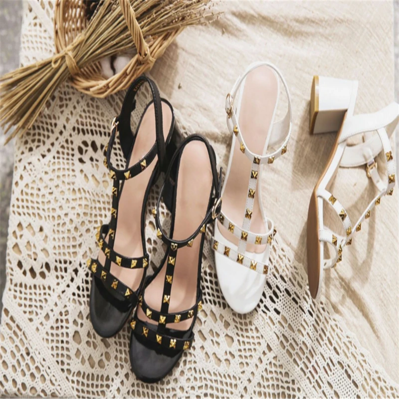 

Summer women's fashion buckle strap rivet high heels party shoes square high heel sandals ladies wear casual shoes W1-09