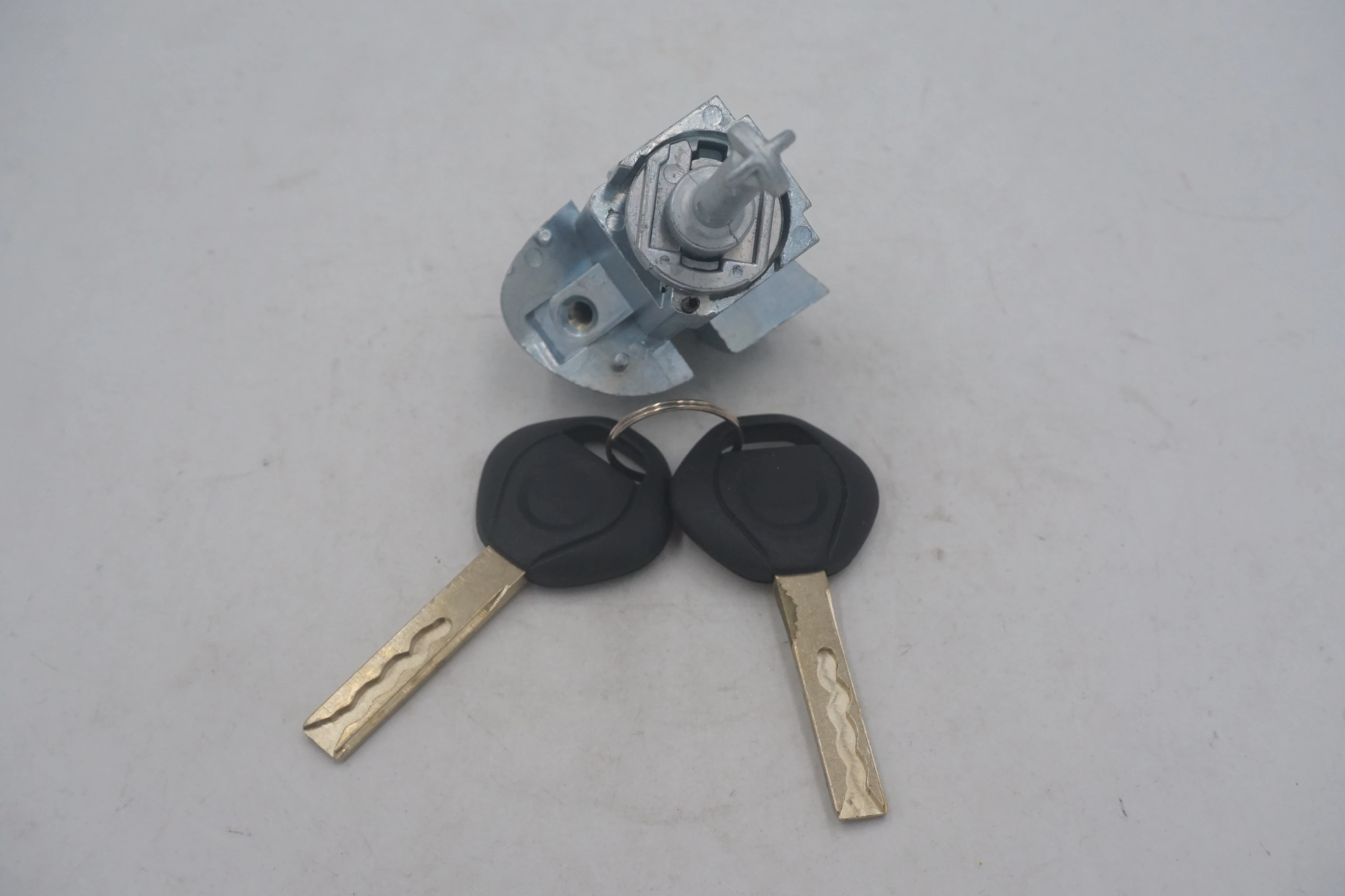 Передний левый замок двери водителя цилиндр ствола монтажный ключ для BMW E46 325Ci 325i 325xi 330Ci 330i M3 3 серии