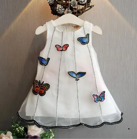 

Summer Girls White Mesh Dress O-Neck Collar Sleeveless Tiered Dress Three-dimensional Butterfly Ruffles Pleat Gals Frocks T91
