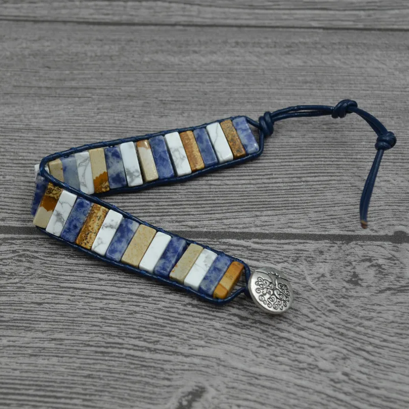 9359859300_771600620