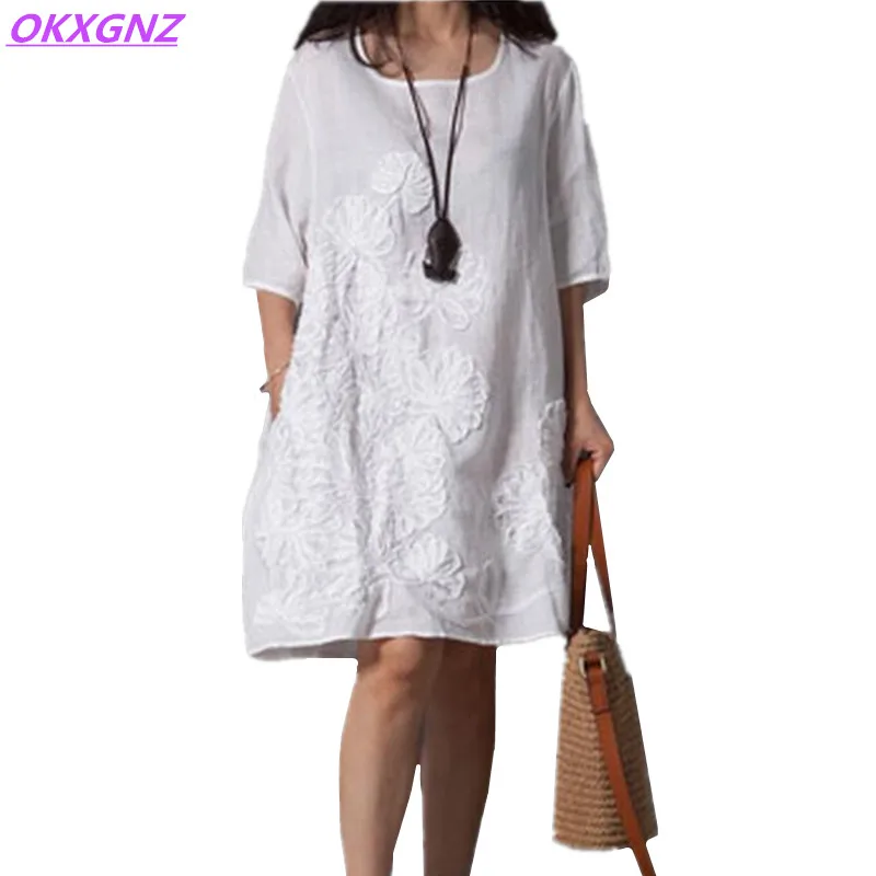 

OKXGNZ Cotton Linen Dress Women 2018 Summer New Fashion Costume Embroidery Dress Round Neck Middle Sleeves Loose Plus Size AH143