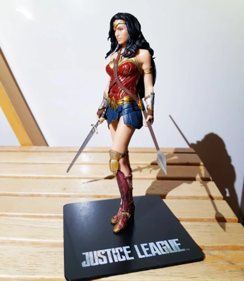 7inch 18cm ARTFX STATUE Justice League Aquaman Cyborg Superman Batman Wonder Woman Flash 1 10 Scale Action Figure Toy Doll (18)