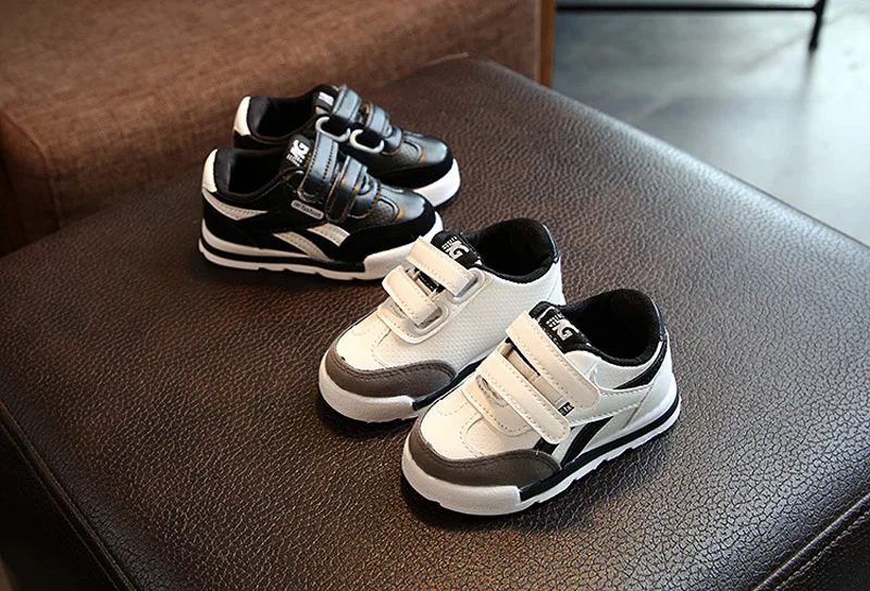 Kids Sneaker detail 1