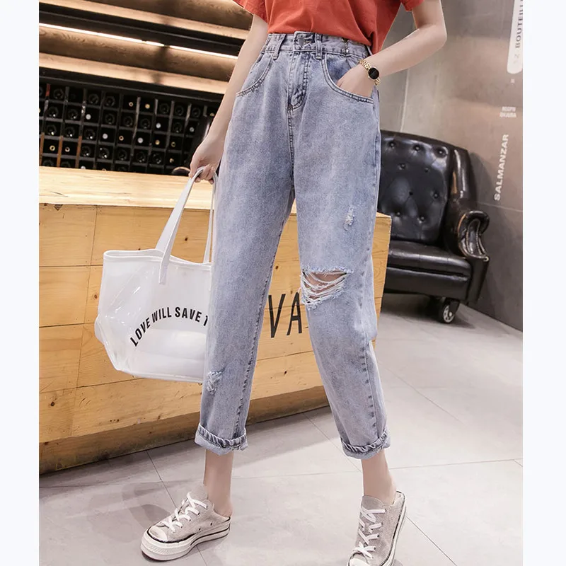 loose jeans women's style