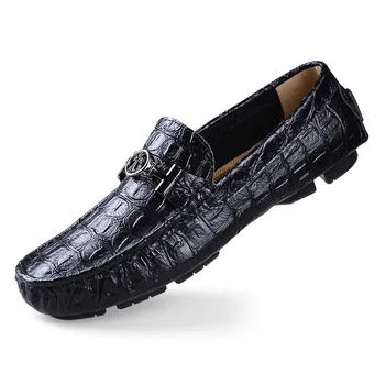 

Spring Autumn Mens Driving Shoes Fashion Animal Pattern Embossed Cow Leather Men Loafers Metal Buckle Rubber Sole Man Flats