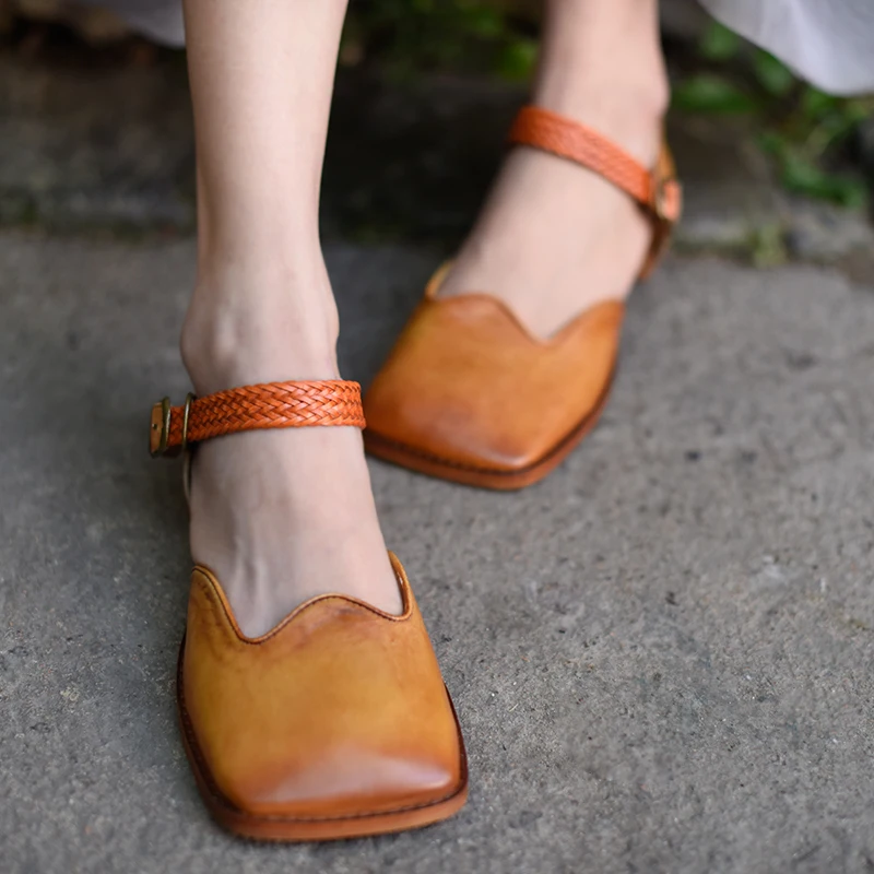 Artmu/оригинальные женские сандалии с квадратным носком в стиле ретро; обувь из натуральной кожи с закрытым носком на плоской подошве; ручная Пряжка; 1812-5