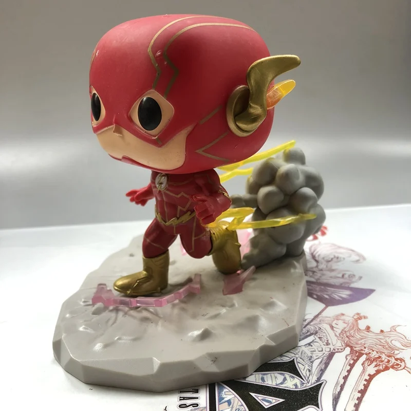 

Original Funko pop Secondhand DC Heroes: Running Flash Movie Scene Vinyl Action Figure Collectible Model Loose Toy No Box