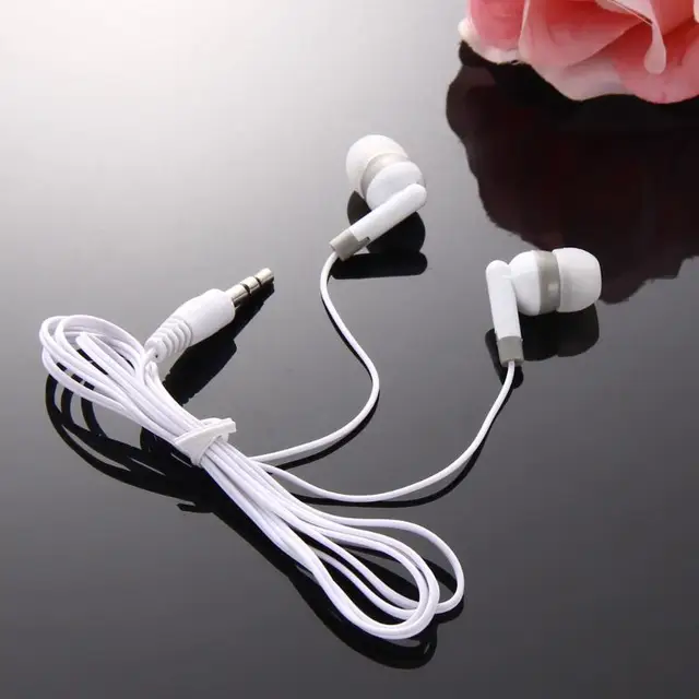 Universal 3.5mm Wired Earphone In Ear Earbuds Common Earphone Earpiece With 4 Ear Caps White For MP3 MP4 Computer Phones