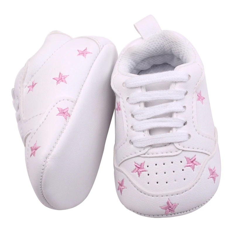 Sapatos de Bebê Acima do Plutônio Pares Pacote Recém-nascidos Meninos Meninas Coração Estrela Padrão Primeiros Caminhantes Crianças Rendas Tênis 0-18 Meses 2 - 11 Mamãe e Bebê