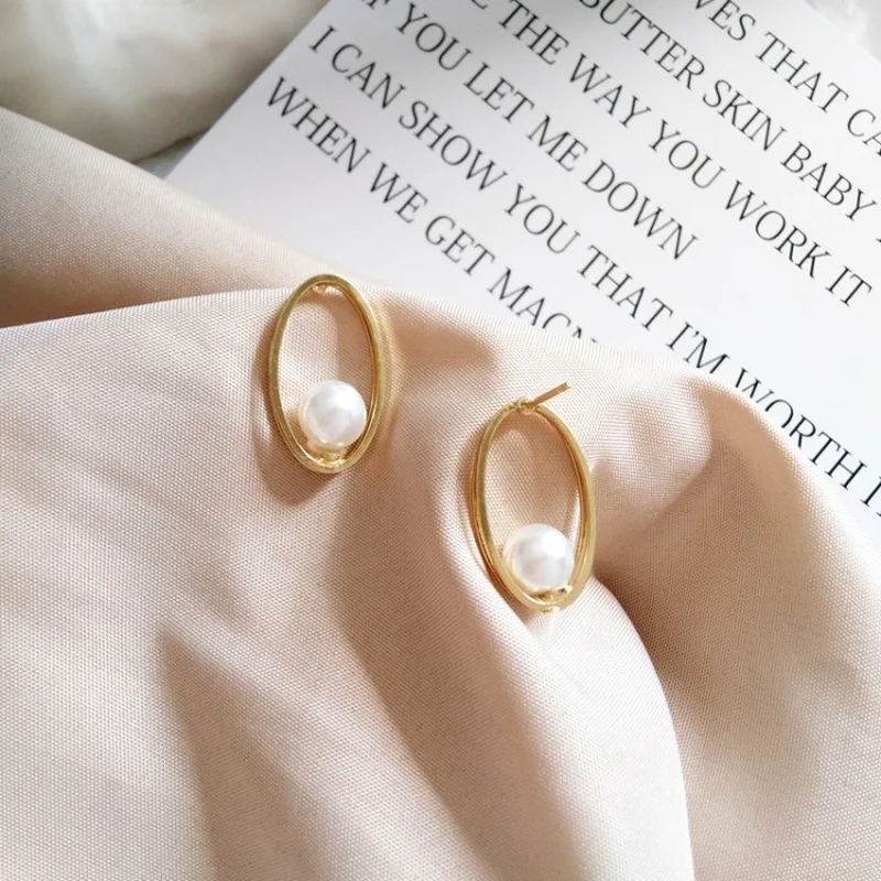 

Summer New Personality Simple Oval Stud Earrings Fashion Temperament Imitation Pearl Jewelry Women Girl's Accessories